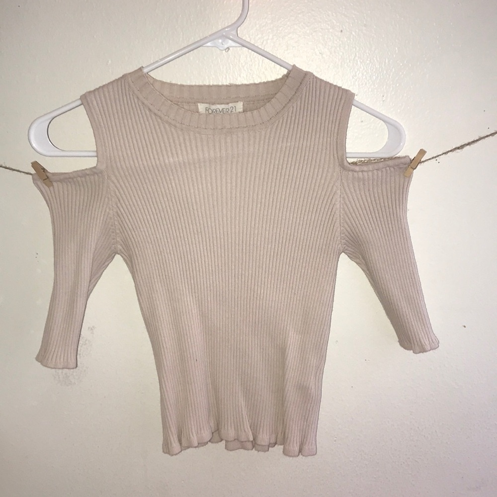 Ribbed Shoulder Cut Out Sweater